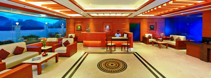 707/Clouds Valley Leisure Hotel - Munnar 02.jpg